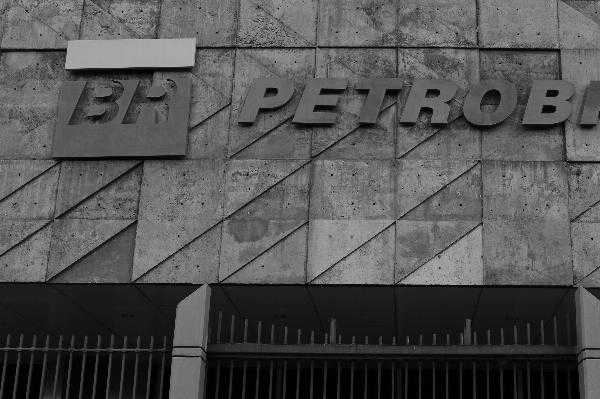 Директор Petrobras указывает на нестабильность топливного рынка