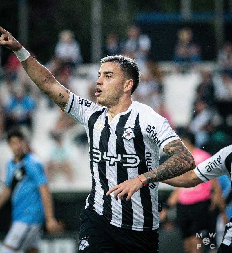 Wanderers 3-0 Danubio: "Богемианс" одержал ключевую победу и приблизился к месту в Copa Sudamericana