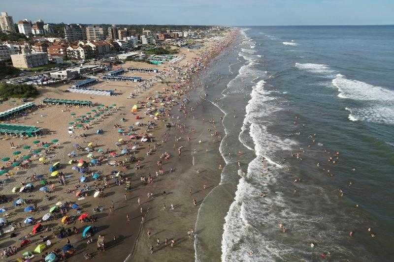 Будущее Пинамара: две большие ставки "второго поколения" мэра, победившего с перевесом всего в один голос