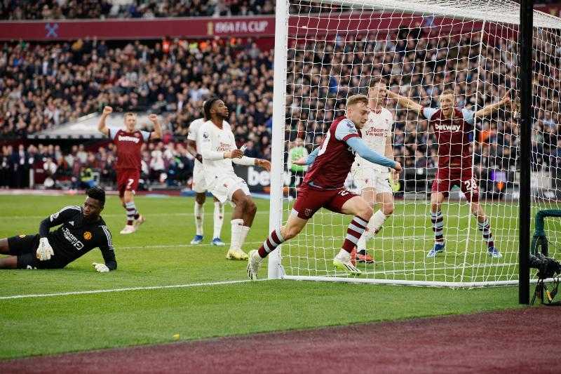 West Ham 2 - 0 Manchester United: the red devils fell and move away in the Premier League; Pellistri came on after 73 minutes