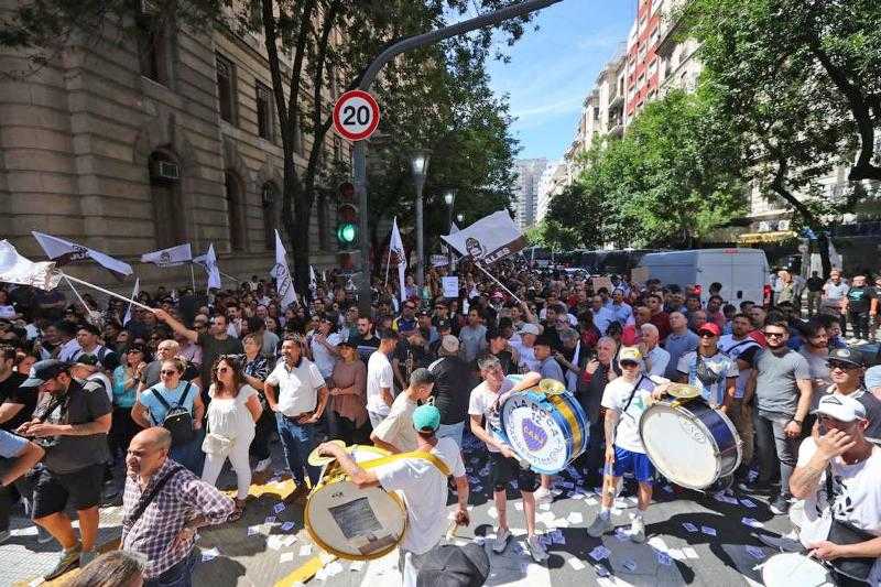 Controles en transporte público de pasajeros y otras “medidas de disuasión” para desalentar la protesta de la CGT