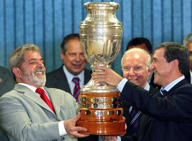 Лула объявляет трехдневный траур в Бразилии в связи со смертью легендарного Марио Загалло