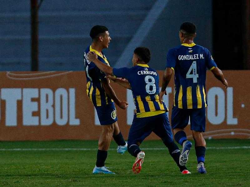 Copa Libertadores U20: "Торке" из Монтевидео проиграл "Росарио Сентраль" 2:1, а "Дефенсор" дебютирует в понедельник