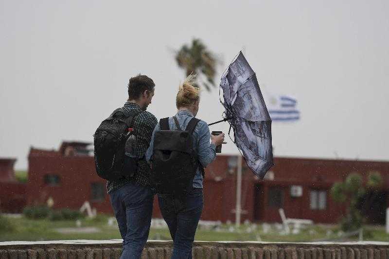 В Инумете объявлены оранжевое и желтое предупреждения о сильных штормах и ливнях.