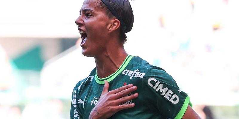 Аманда Гутьеррес ведет "Палмейрас" к победе над бразильским "Реалом