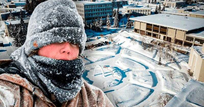 Это самый холодный город в США со средней температурой -27,1°C.