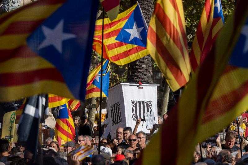 Плебисцит Пуигдемона бросает вызов Каталонии будущего