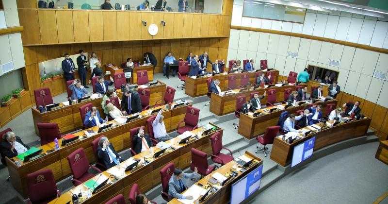 Сенат отклонил законопроект, благоприятствующий коррупционерам