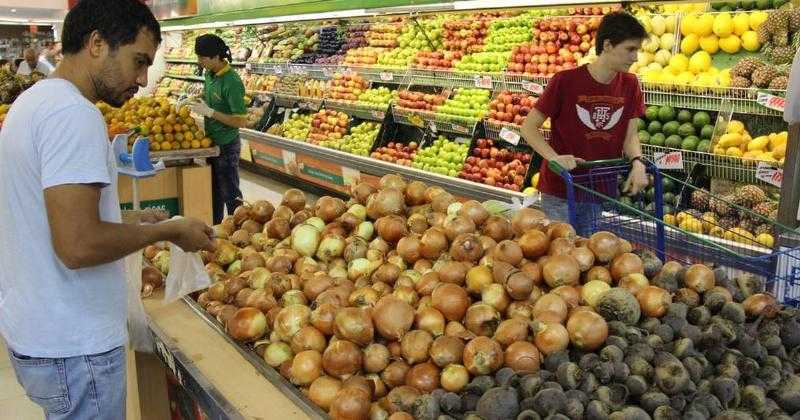Супермаркеты "обвиняются" в олигополии (сговоре) с целью повышения цен под сомнительным предлогом