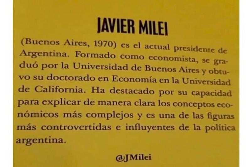 Книга Хавьера Милея, изданная в Испании с ошибочными академическими данными на титульном листе