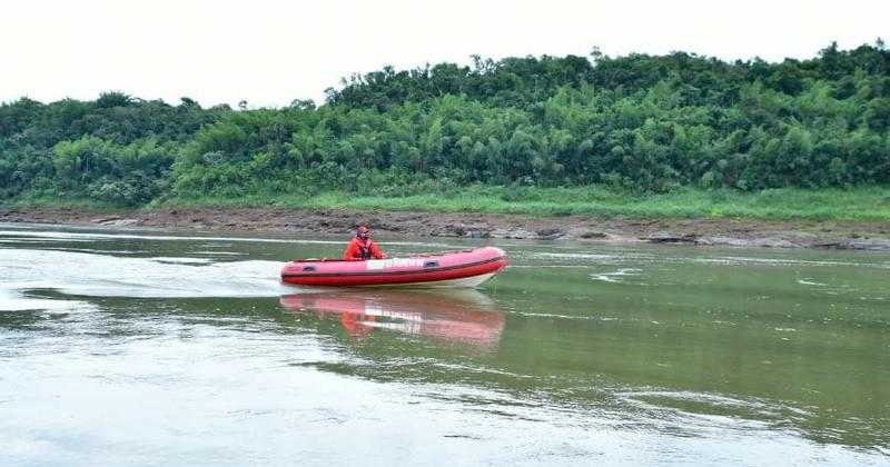 Водолазы Итаипу участвуют в поисках тела дочери нотариуса