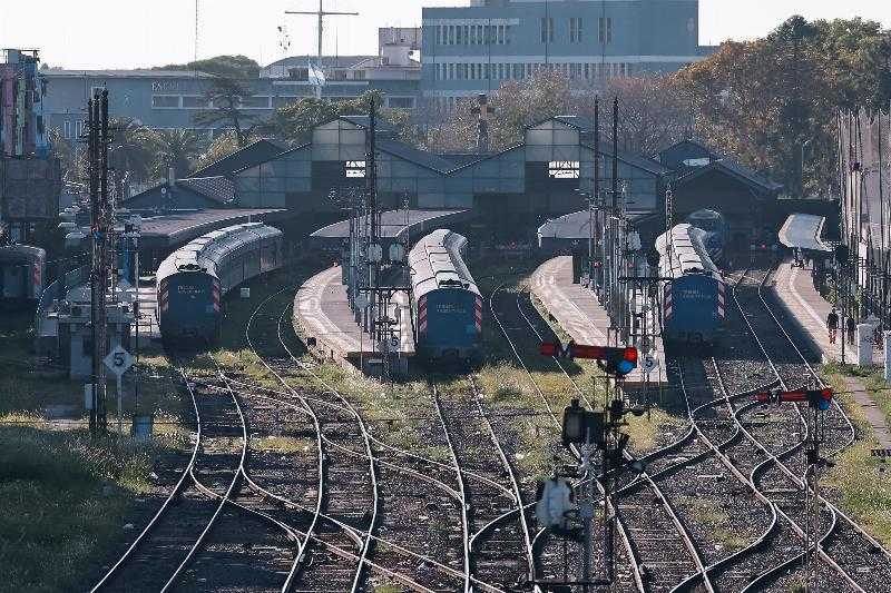 Смена колеи для аргентинских поездов Милей: перестройка и приватизация