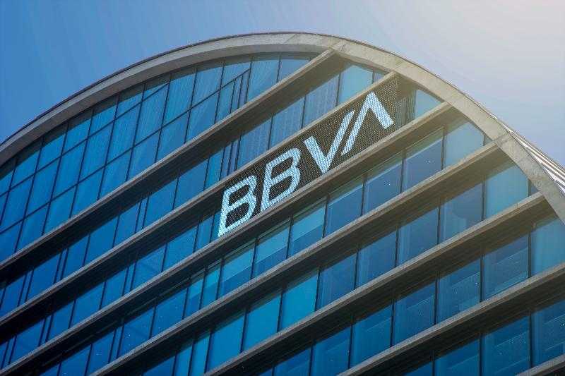 BBVA ускоряет реализацию своих планов в области искусственного интеллекта и подписывает соглашение с OpenAI