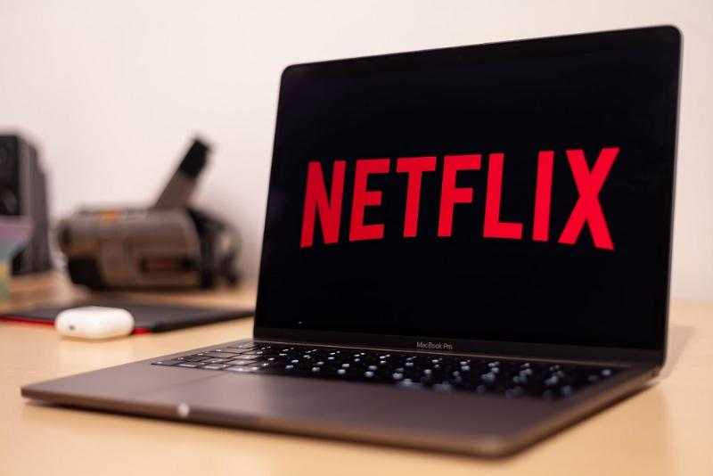 Топ-3 уругвайского Netflix сегодня, в четверг 13 июня 2024 года, с боевиком, который продолжает расти.