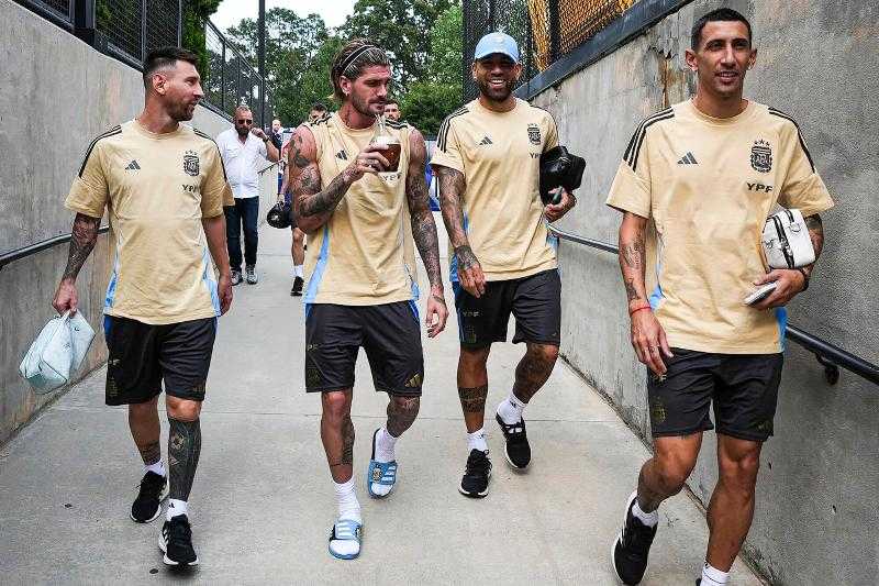 La intimidad de la selección en Atlanta: noches de truco, parejas a la distancia y los amigos del capitán