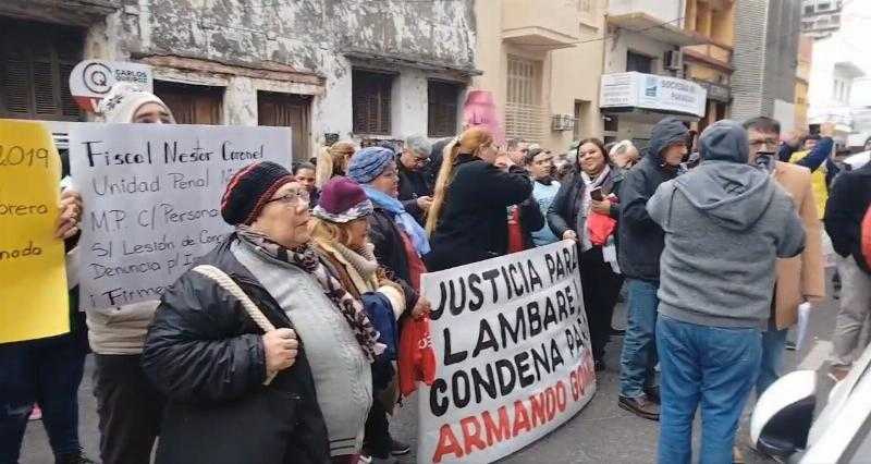 Чиновники Ламбаре требуют прогресса в расследовании против бывшего управляющего