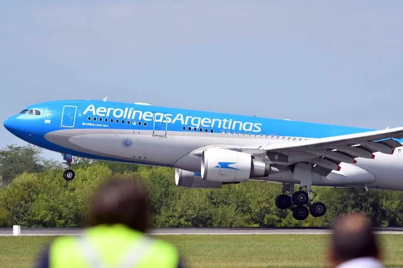 Первая передача компании Aerolíneas Argentinas эпохи Милея: 58,7 миллиарда песо на план по сокращению персонала.