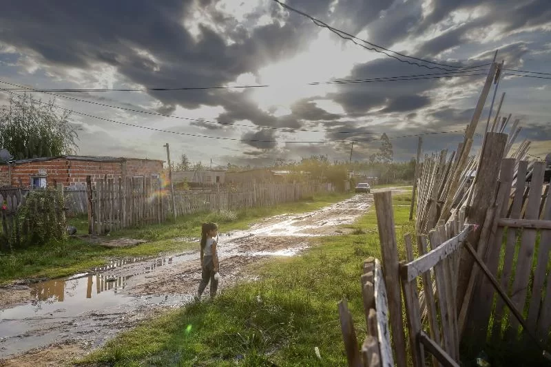 Участок земли и 4000 долларов. Такова цена, которую женщина из Энтре-Риоса назначила за свою четырехлетнюю дочь, чтобы продать ее в Мисьонес.