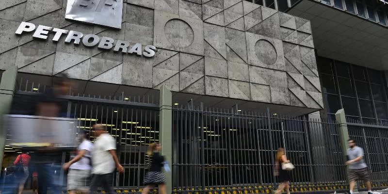 Petrobras достигла беспрецедентного рубежа в 1 миллион акционеров на фондовой бирже