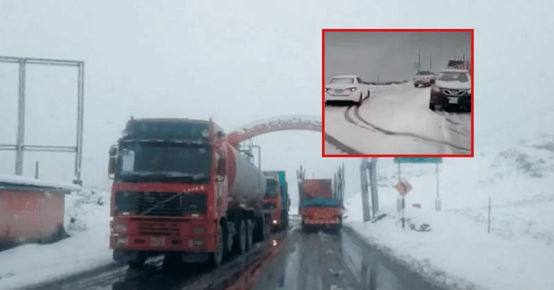 Carretera Central: движение восстановлено после сильного снегопада, в результате которого пострадали десятки водителей в Тиклио