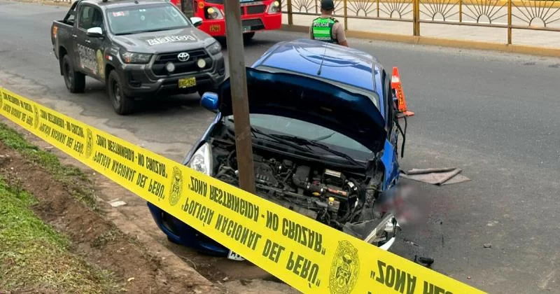 Автомобиль врезается в столб, два члена семьи погибли в Индепенденсии