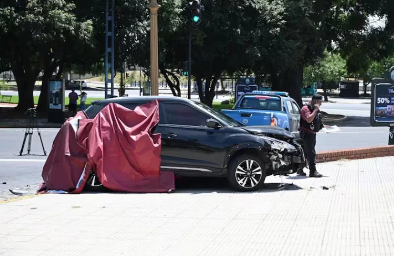 На видео: момент, когда аргентинская актриса сбила насмерть бразильского туриста в Реколете