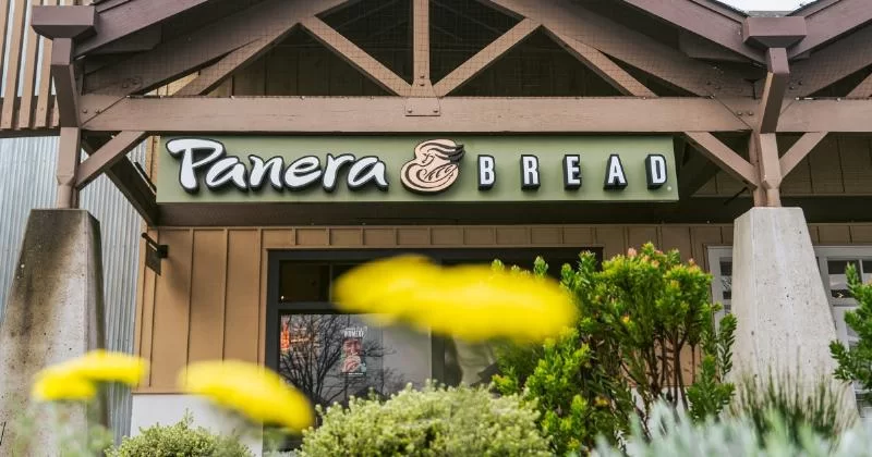 Генеральный директор Panera Brands уходит в отставку, финансовый директор будет временно исполнять обязанности руководителя