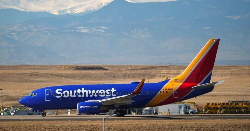 Департамент транспорта подал в суд на компанию Southwest за «хронические задержки рейсов