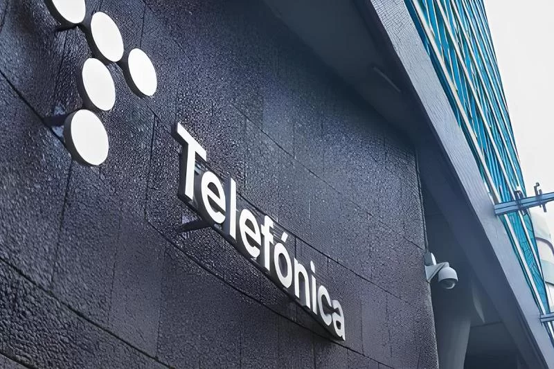 Продажа Telefónica de Argentina была возобновлена.