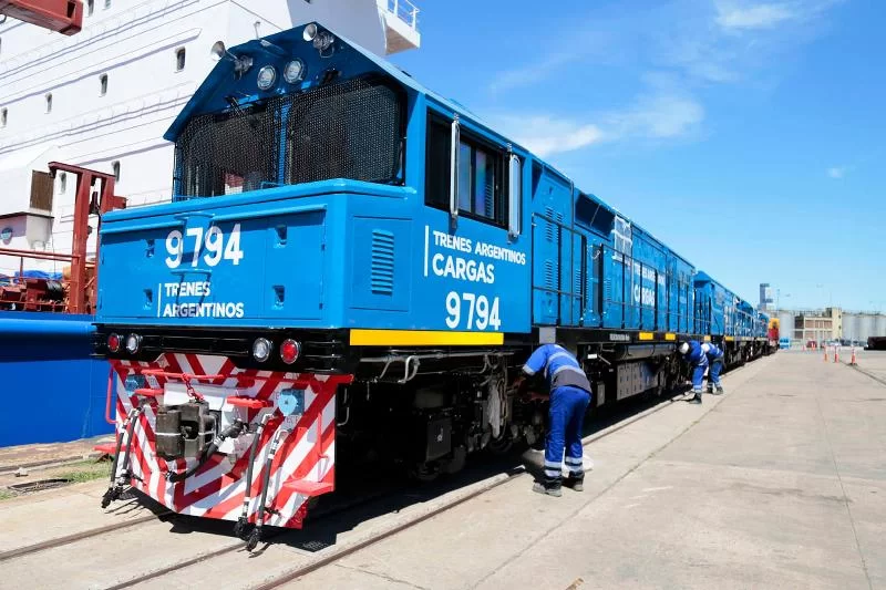 Милей подписал указ о начале приватизации Belgrano Cargas.