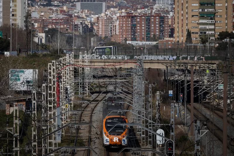 Женералитат обязывает Renfe и Adif проводить ежедневные встречи до тех пор, пока не будет решен вопрос с железнодорожным хаосом в Таррагоне