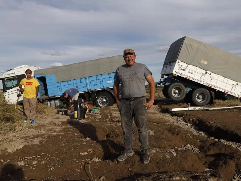 «Думаю, пока только я могу сказать», - говорит водитель грузовика, который спас свою жизнь там, где исчезли Дельфина и Пилар.